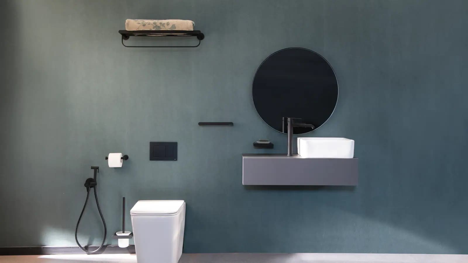 Bathroom accessories