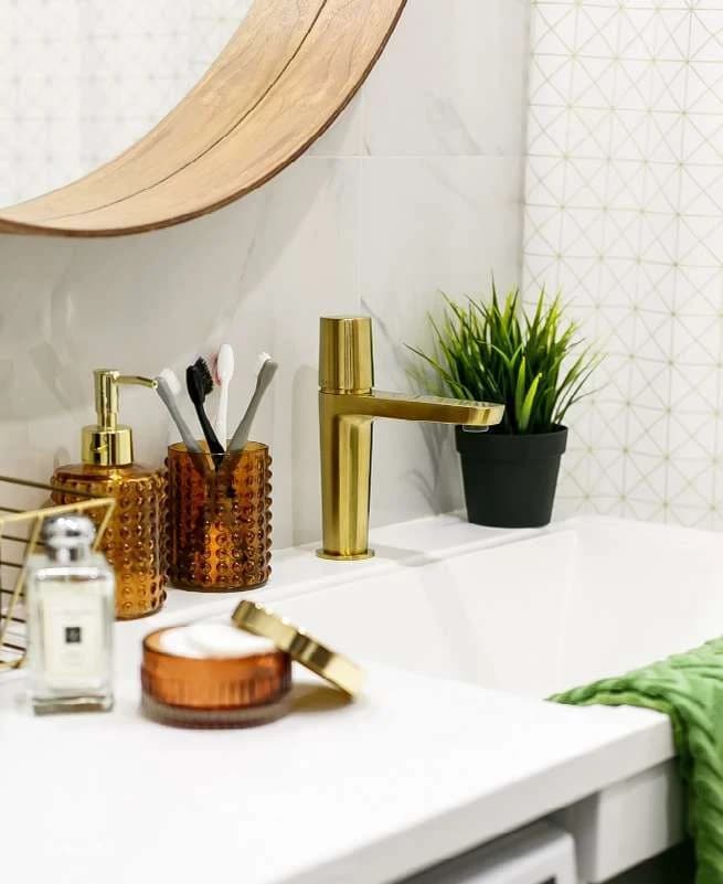 Nadia Bathroom Project, Moscú, Rusia (foto 1)