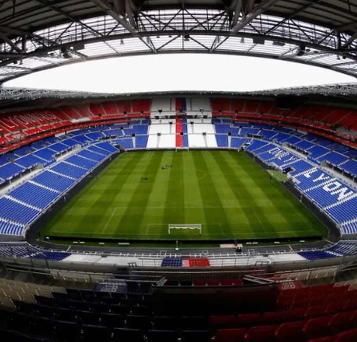 Stade des Lumières, Lyon, França (foto 1)