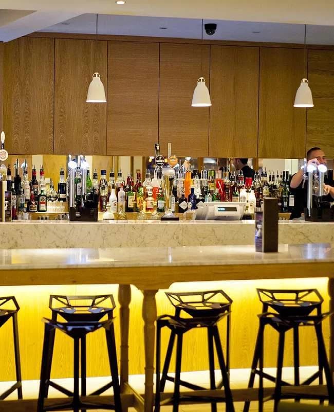Vertigo Lounge Luxury Restaurant Hornchurch, Londres, Royaume-Uni (photo 1)