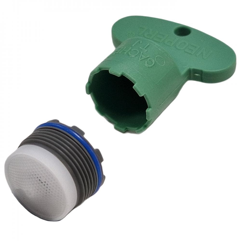 Accesorios, aireador macho M18,5 x 1 cache limitador 8L con llave